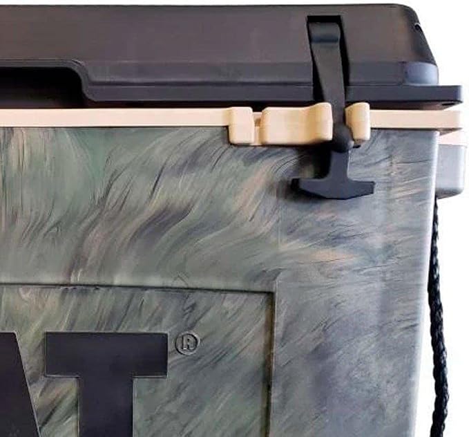 Cat® 55 Quart Insulated Personal Cooler – Camo1