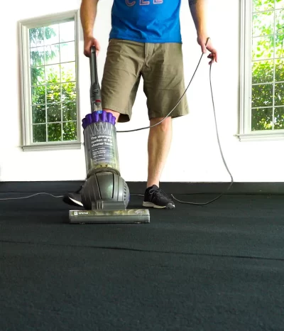 GARAGEGRIP-VACUUM-CLEANER