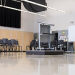 Podium réglable en hauteur Luxor Rolling – Gris