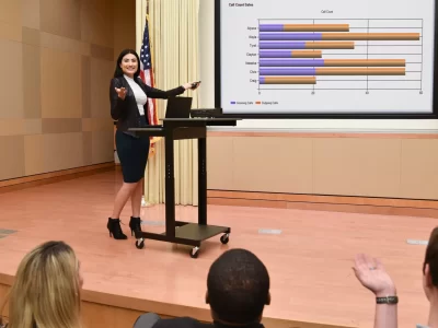 Luxor Adjustable-Height Presentation Workstation - Black