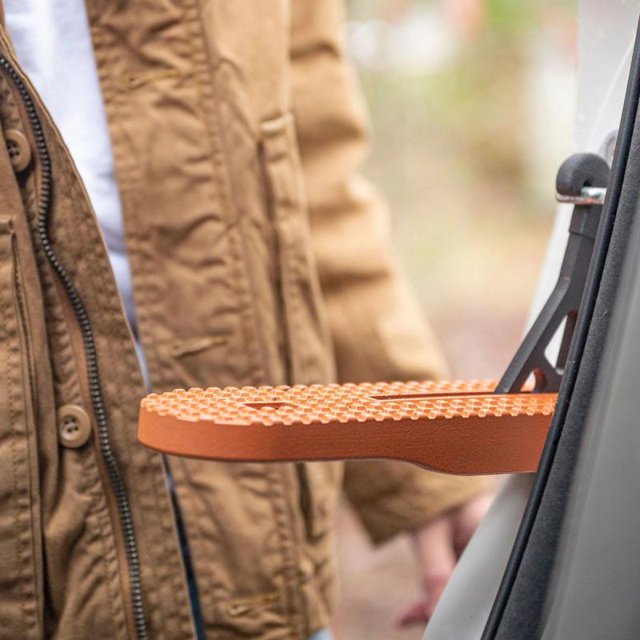 Rightline Gear Moki Universal Door Step