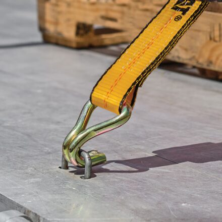 Cat® Garage 27 ft. Heavy Duty Ratchet Tie Down Straps