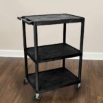 Luxor 3 Shelf Plastic Utility Cart with Flat Shelves, Side Pullout Shelf, 3 outlets and 15′ cord – 400lb Weight Capacity – Black