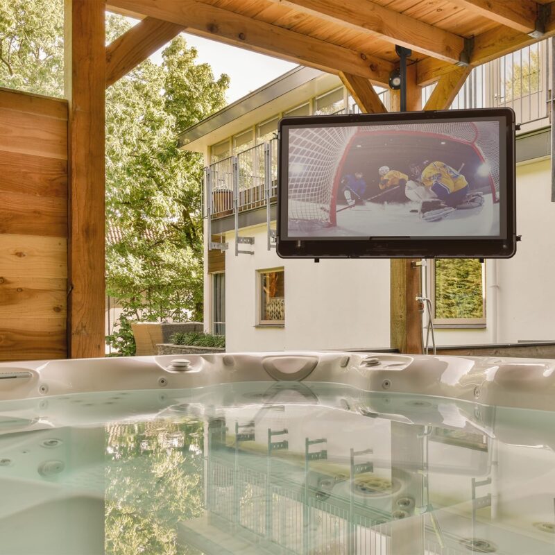 Storm Shell Outdoor TV Enclosure for 56inch – 65inch Screens5