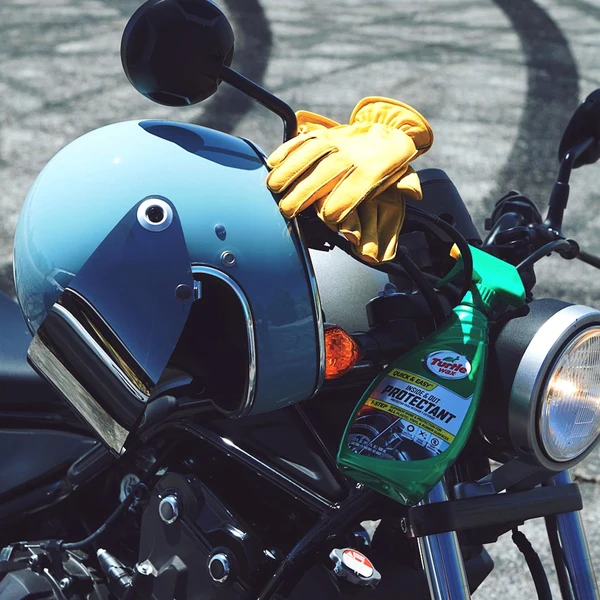 Turtle Wax Quick & Easy Inside & Out Protectant7