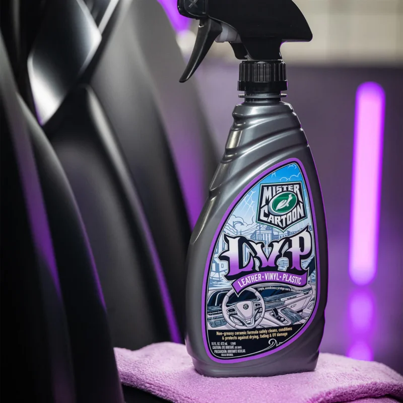 Turtle Wax x Mr. Cartoon Leather Vinyl Plastic Cleaner & Protectant – 473ml6