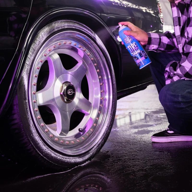 Turtle Wax x Mr. Cartoon Tire Shine Aerosol 396g1