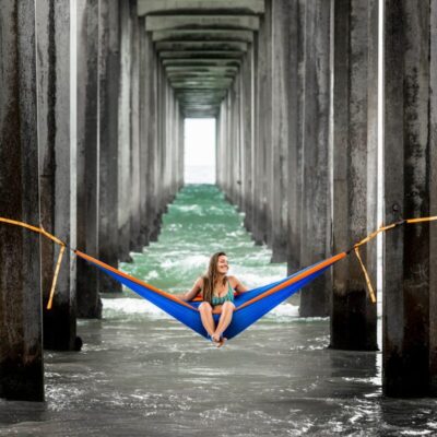 Grand Trunk Double Deluxe Hammock featuring Parachute Nylon and Straps