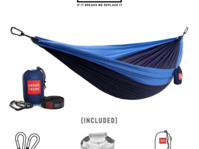 S'évader fait du bien à l'âme. Que vous fassiez de la randonnée à l'autre bout du monde ou que vous vous détendiez dans votre jardin, notre hamac pliable pour deux personnes en nylon parachute est prêt à vous aider à vous détendre tout en planifiant votre prochaine aventure. Avec les mousquetons inclus et les sangles de hamac de 1,5 mètre, ce kit de hamac tout-en-un abordable est prêt à être installé. Pas besoin d'acheter de sangles ou de corde supplémentaires.