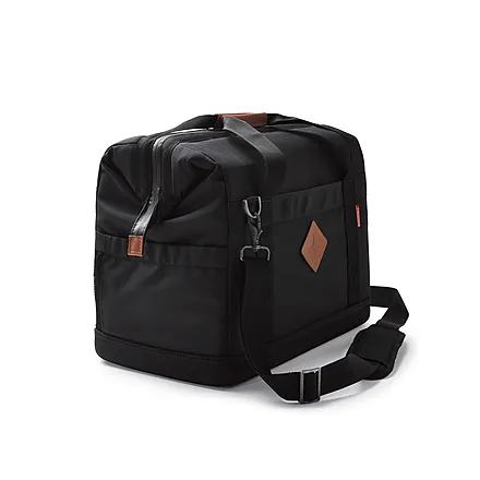 Barebones Water Resistant Medium Medic Style Cooler Bag 1.2cu ft4 Barebones Water Resistant Medium Medic Style Cooler Bag 1.2cu ft4