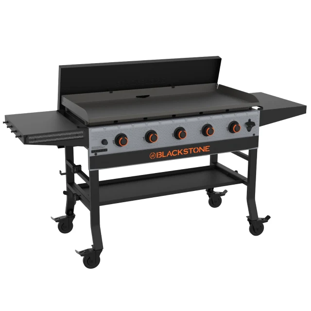 Blackstone 44inch Bronco Series Griddle with Hard Cover Blackstone 44inch Bronco Series Griddle with Hard Cover
