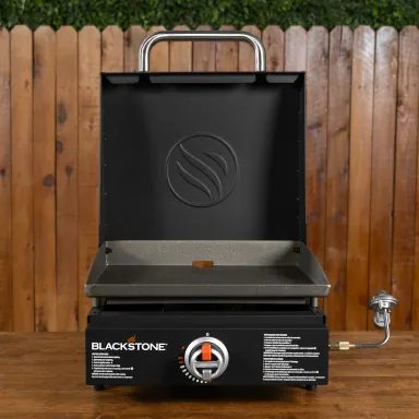 Blackstone 17inch Omnivore Tabletop Griddle with Carrying Bag and Toolkit4 Blackstone 17inch Omnivore Tabletop Griddle with Carrying Bag and Toolkit4
